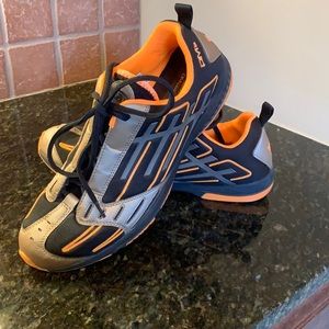 Dr. Martens men’s shoe